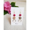 Boucles d'oreilles doré en ivoire végétal rose Boucles d'oreilles doré en ivoire végétal rose