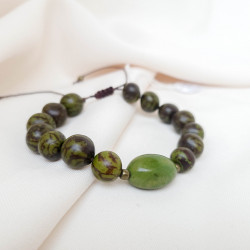 •	bracelet éthique et durable en graines d’açaï