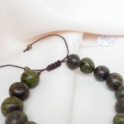 •	bracelet éthique et durable en graines d’açaï