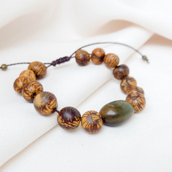 •	bracelet éthique et durable en graines d’açaï