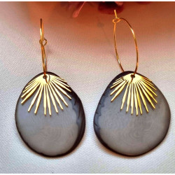 Boucles, type créole en ivoire végétal