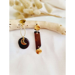 Boucles d'oreilles asymétriques en ivoire végétal, couleurs multiples