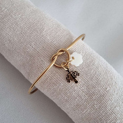 Bracelet réglable en acier inoxydable doré et perles d'eau douce