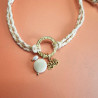 Bracelet réglable composé de breloques en tagua, acier inoxydable et nacre