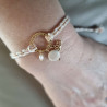 Bracelet réglable composé de breloques en tagua, acier inoxydable et nacre